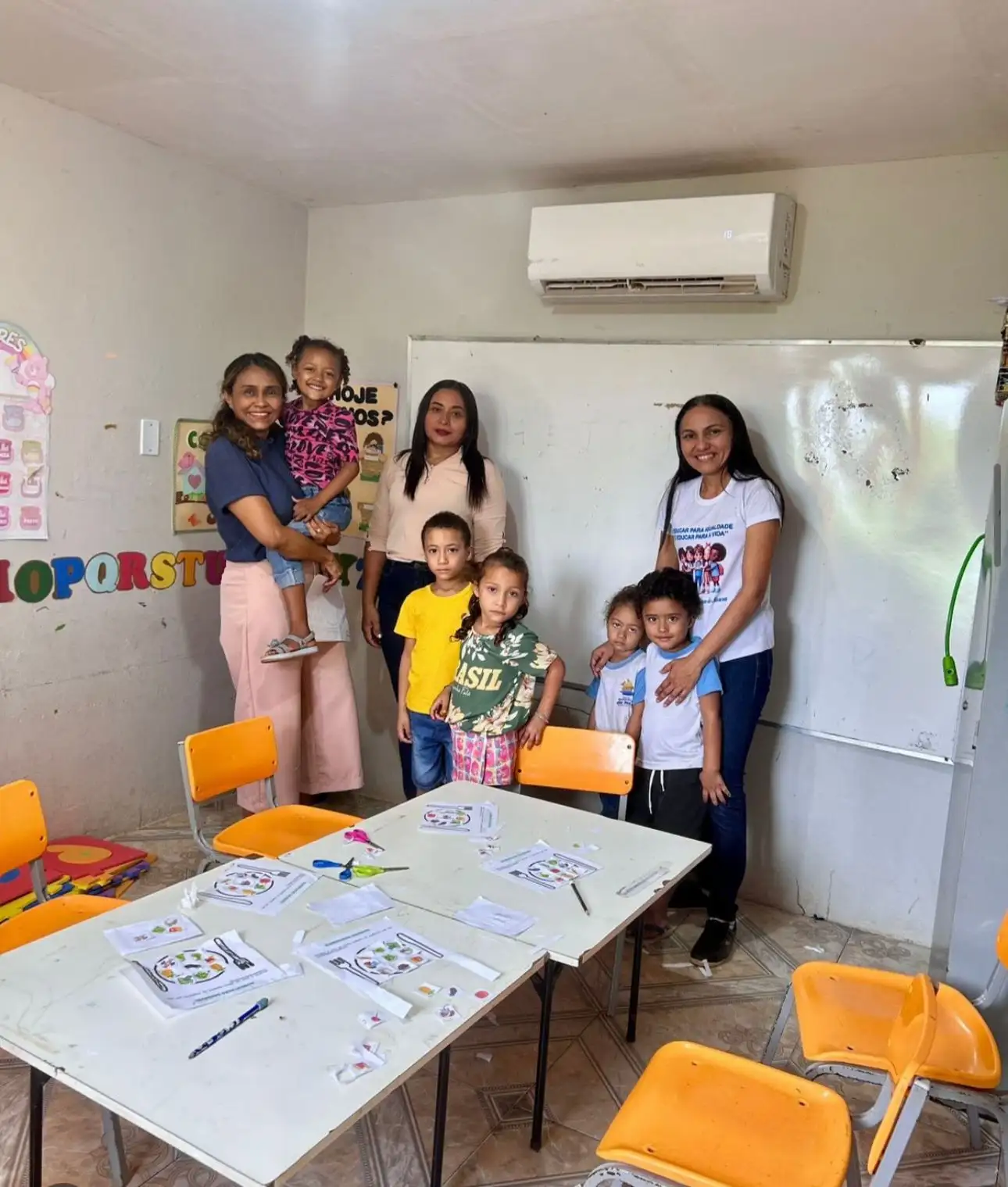Ações do Programa Saúde na Escola promovem alimentação saudável na Escola Municipal Lavínia Saraiva .