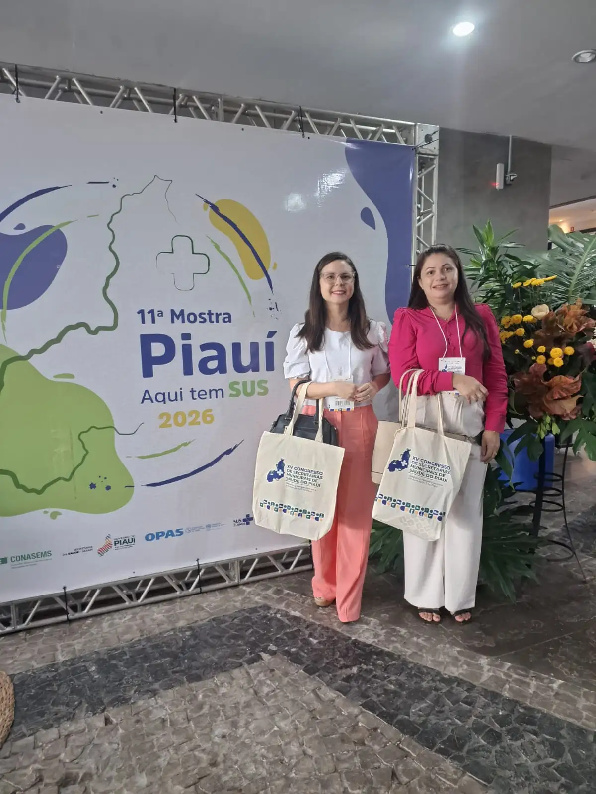 Foto 1 – Saúde participa do XV Congresso de Secretarias Municipais de Saúde do Piauí com apresentação de experiência exitosa .