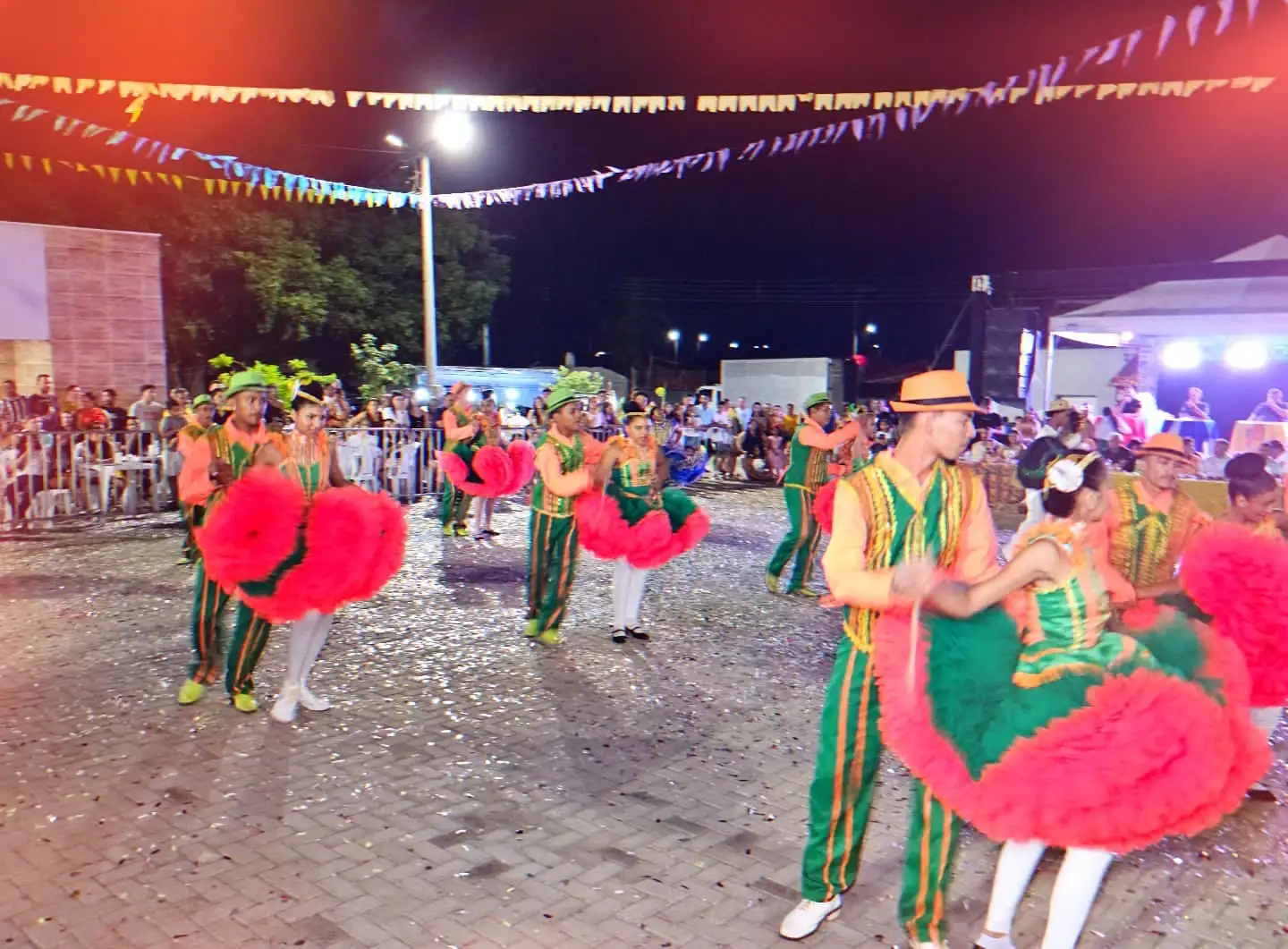 Foto 6 – 🌟 II Mostra Competitiva de Quadrilhas Juninas Agita Nossa Senhora de Nazaré! 💃🔥🎉