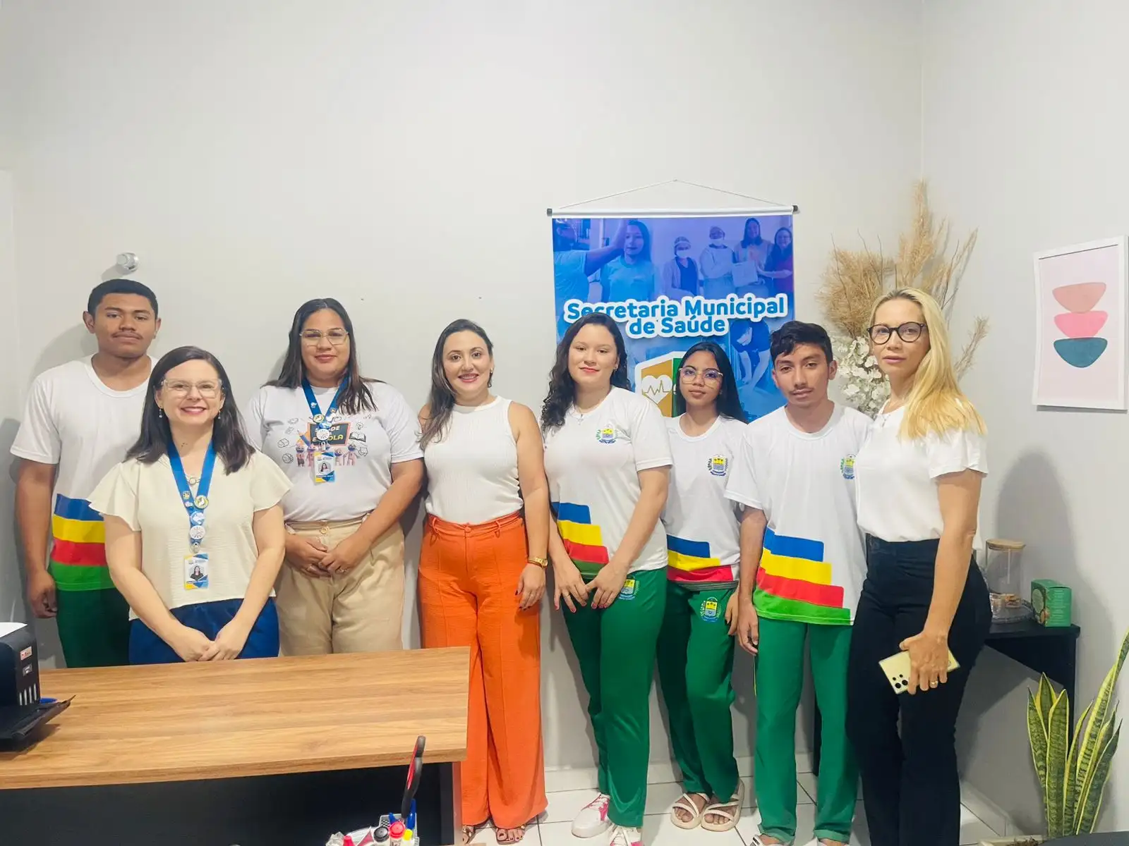 Alunos do CETI Ribamar Lopes vivenciam na prática o dia a dia da Secretaria de Saúde