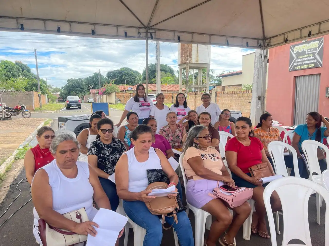 Foto 4 – Carreta da Mamografia🌸