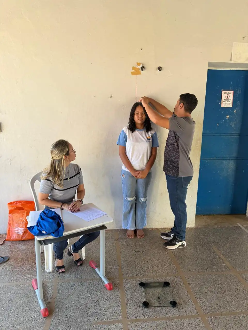 Saúde na Escola: Estudantes da Escola Mariinha Andrade participam de avaliação antropométrica 🩺📏