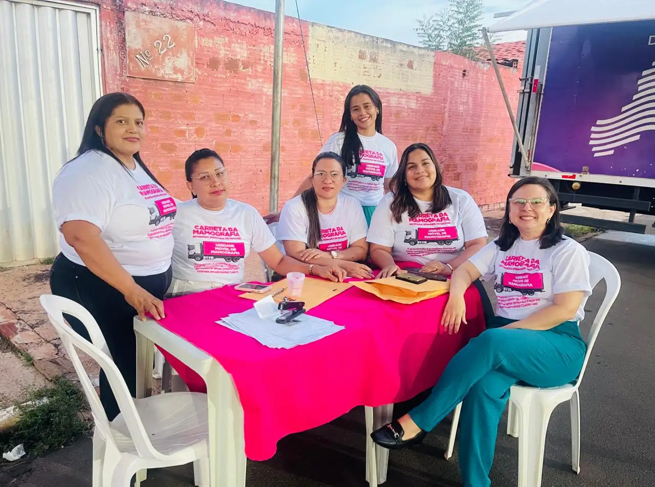 Foto 3 – Carreta da Mamografia🌸