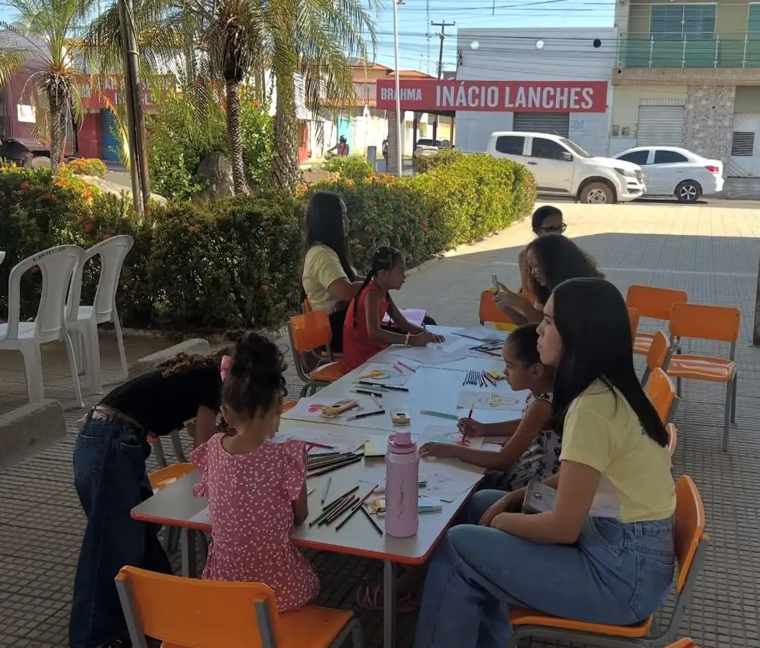 Foto 1 – Carretinha da Saúde pelo Pacto pelas Crianças