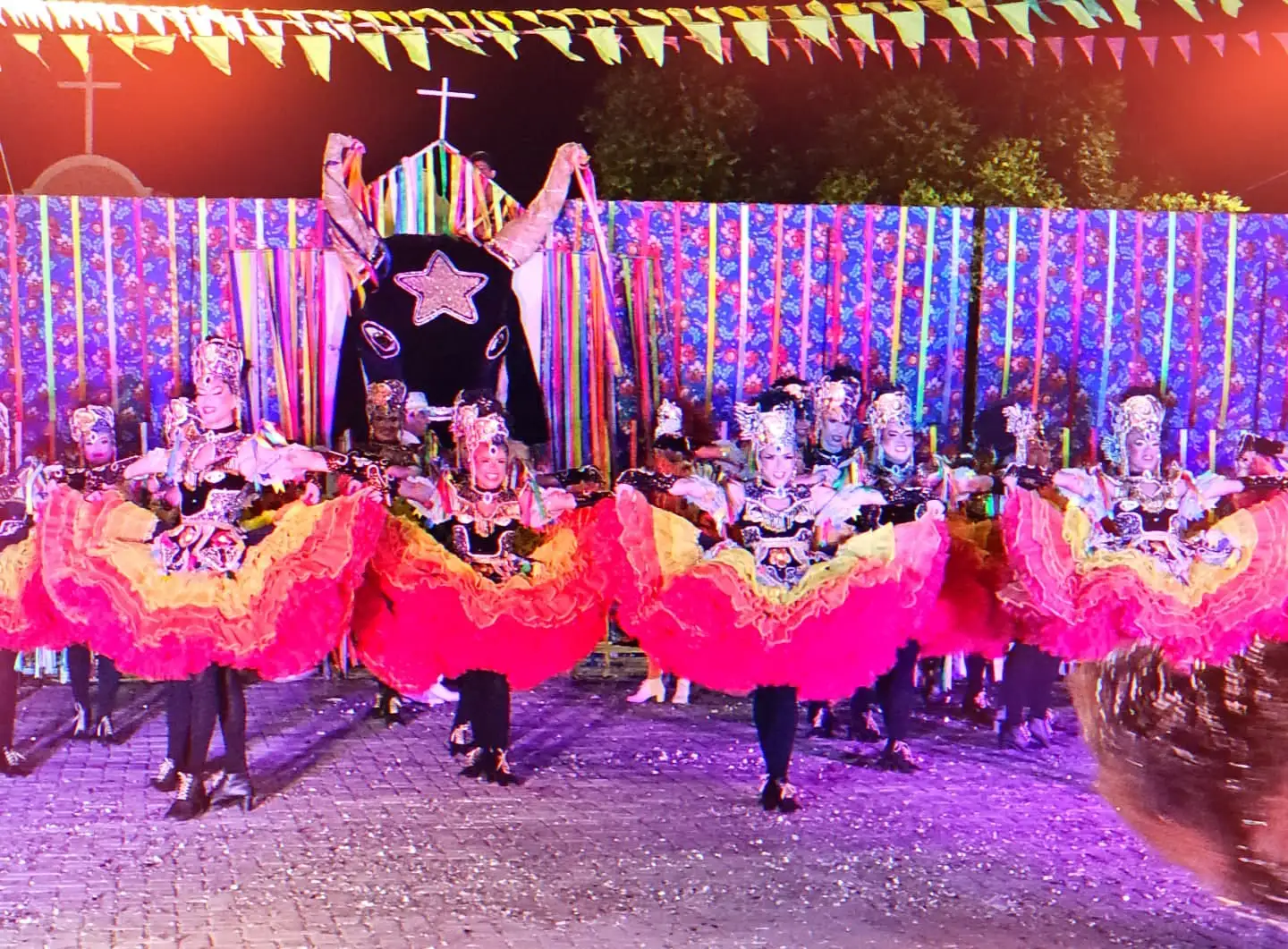 Foto 4 – 🌟 II Mostra Competitiva de Quadrilhas Juninas Agita Nossa Senhora de Nazaré! 💃🔥🎉