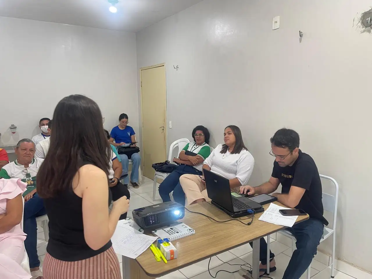 Foto 1 – 📌 Reunião com os Agentes Comunitários de Saúde (ACS)