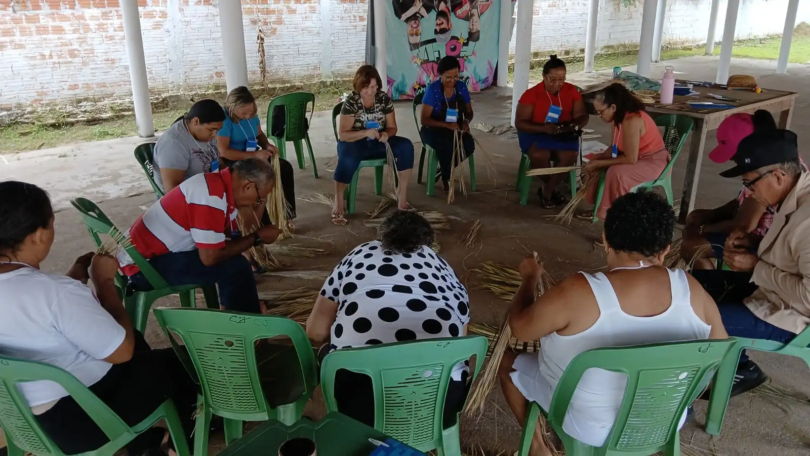 Foto 2 – 🌾 Curso de Artesanato com Palha da Carnaúba