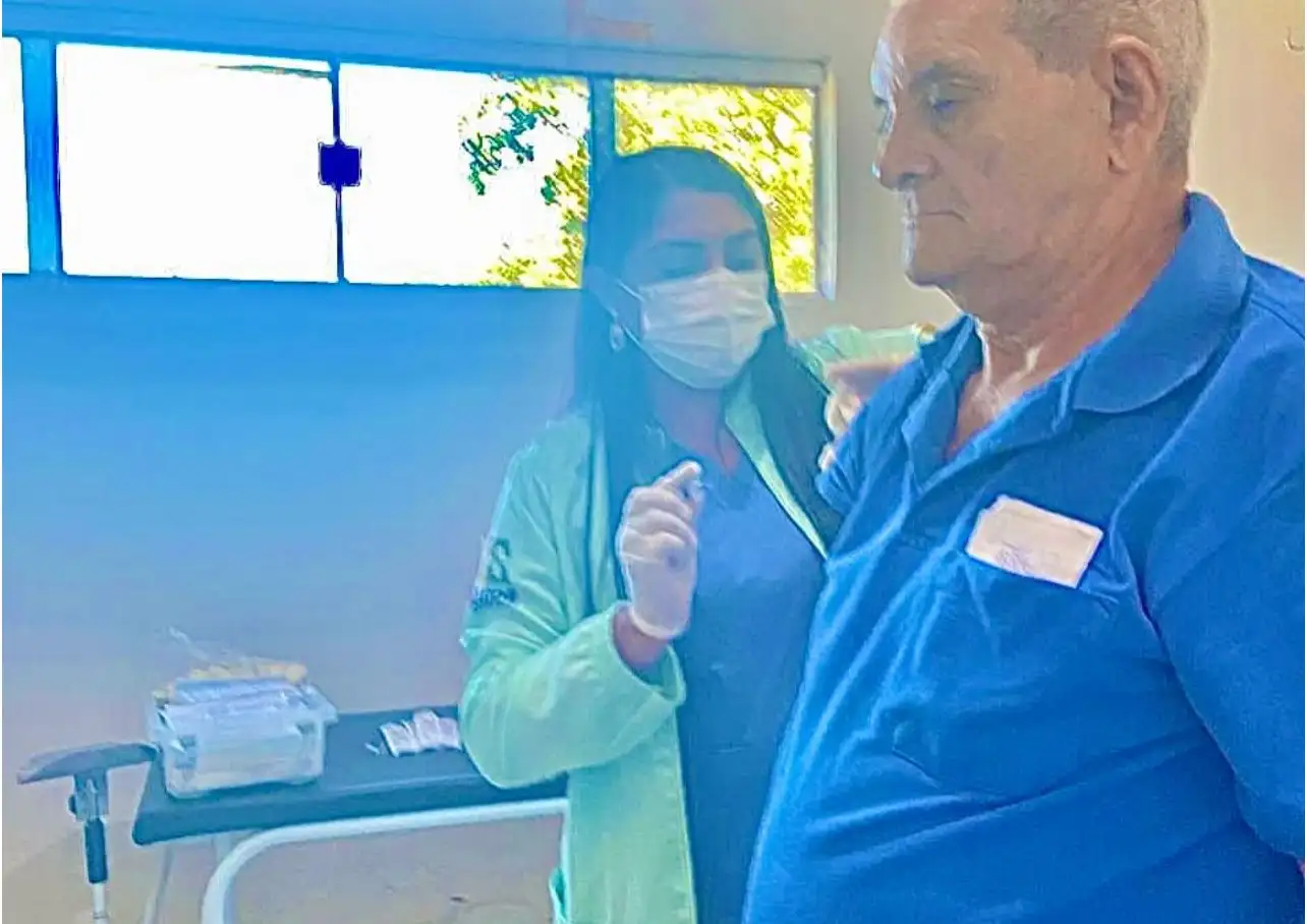 Foto 3 – 💉 Imunização em Ação! 🛡️
