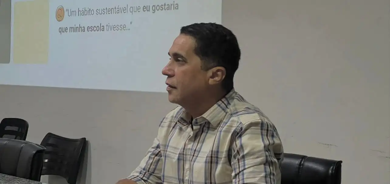 Foto 4 – Formação sobre Sustentabilidade nas Escolas 🌱📚