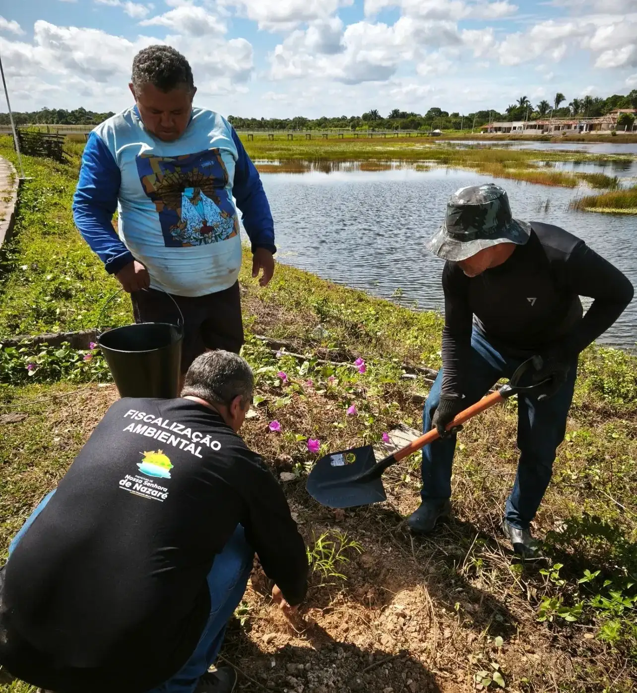 Foto 2 – Semana do Meio Ambiente 2025: Plantio simbólico no açude reforça compromisso com a sustentabilidade